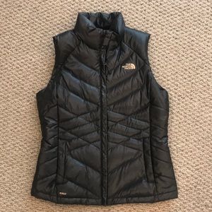Black northface vest